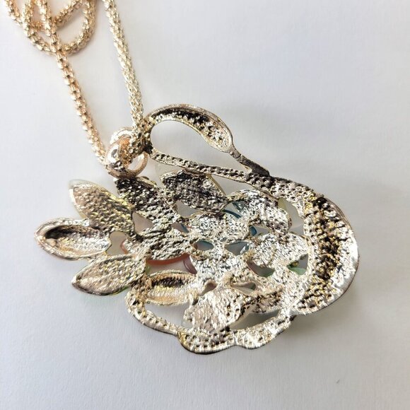 Swan Charm Pendant Necklace - Picture 4 of 7